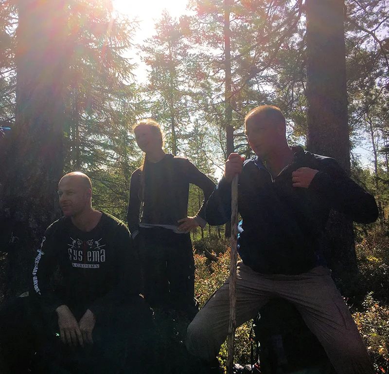 Partners exploring Systema movement among the trees